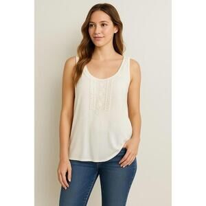Democracy Boho Chic Medium White Sleeveless Embroidered Top